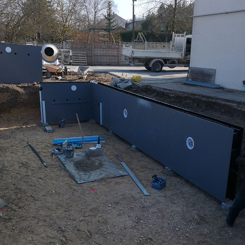 stage of the construction of a swimming pool bythe best swimming pool specialist in Dordognesainte-foy-la-grande
