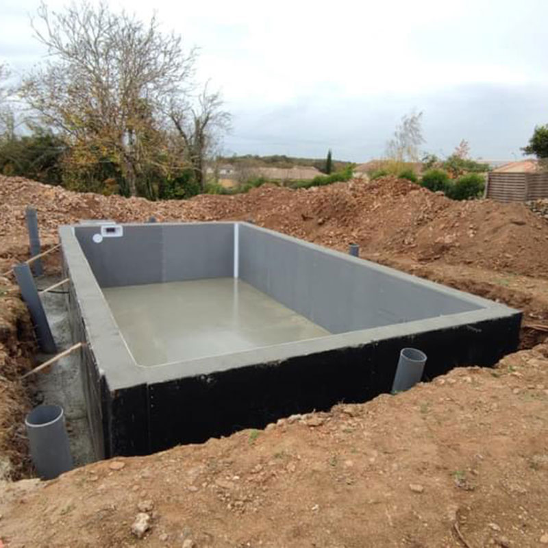 stage of the construction of a swimming pool bythe best swimming pool specialist in Dordogneentre-deux-mers